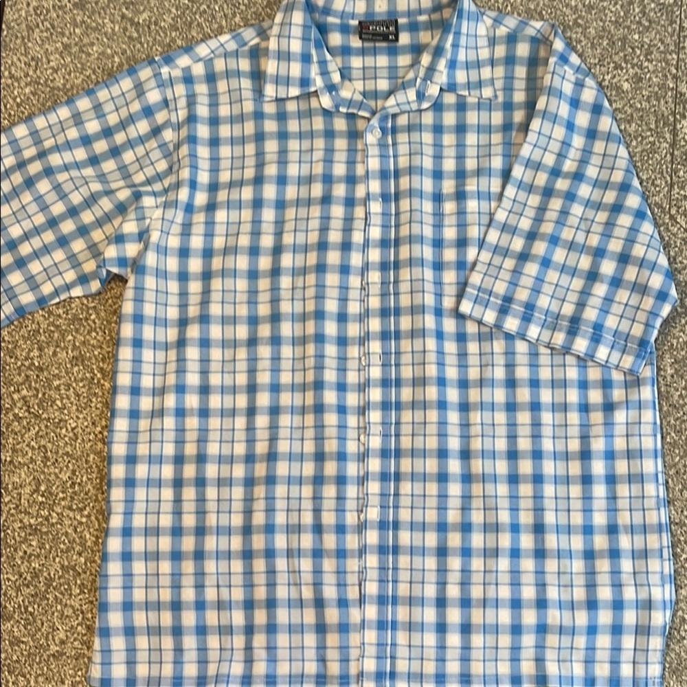 Vintage South Pole men’s Blue button down Checkered Shirt
